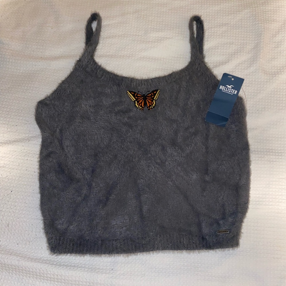 Grey hollister crop top with butterfly